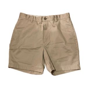 L. L. Bean Khaki Shorts Size 32